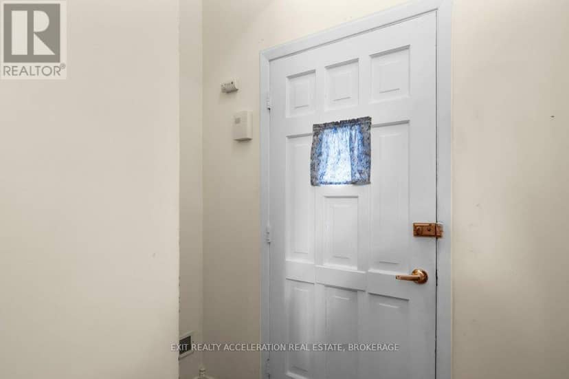 116 Sherwood Avenue — photo 5 of 40