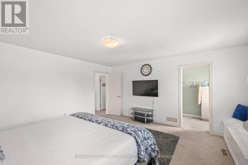 2 Fenwick Court — photo 23 of 40