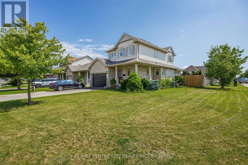 2 Fenwick Court — photo 3 of 40