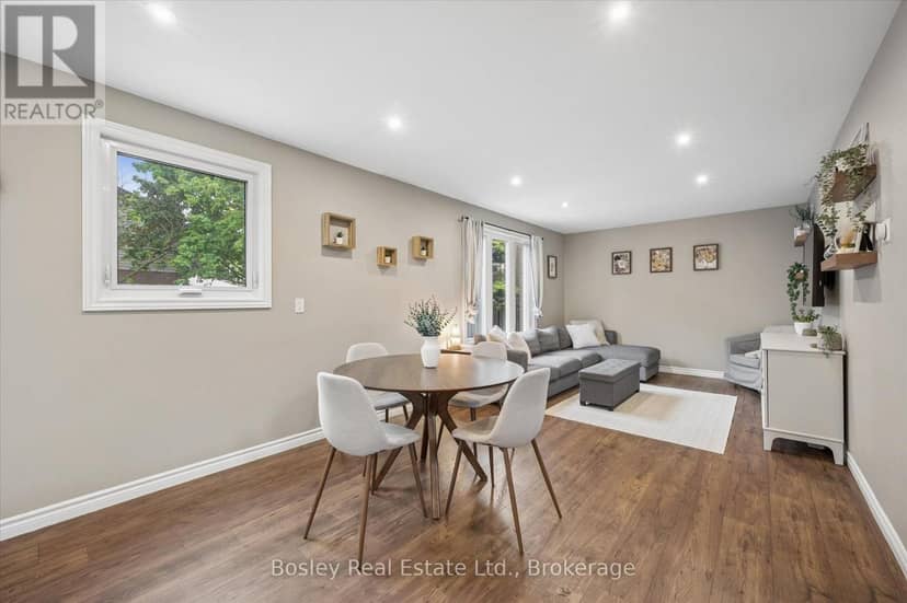 687 Champlain Boulevard — photo 8 of 40