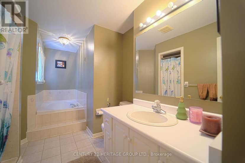 3 Primrose Path Crescent — photo 29 of 40