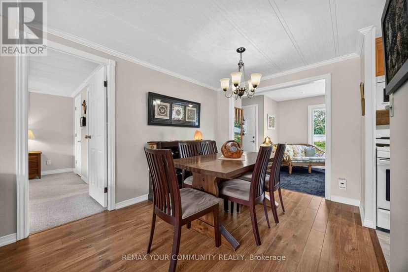 131 Roxanna Drive — photo 12 of 40
