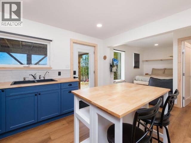 54 Scout Lake Road — photo 17 of 40