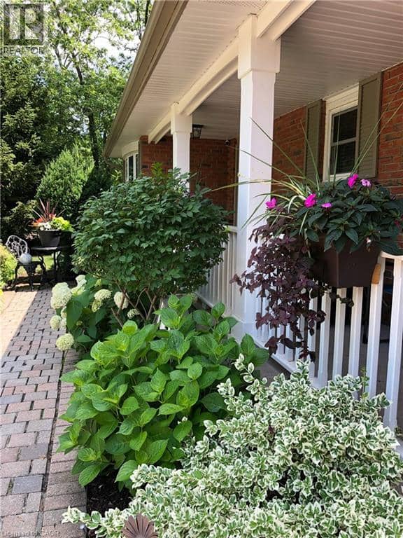 1580 WOODEDEN Drive — photo 38 of 40