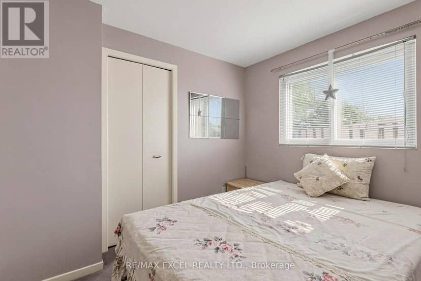 62 Ardgowan Crescent — photo 23 of 40