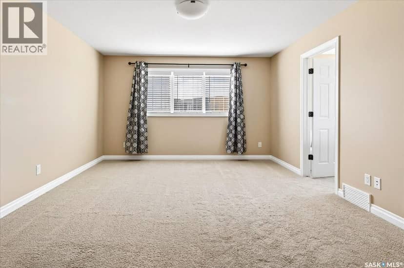 4029 Alton CRESCENT — photo 16 of 37