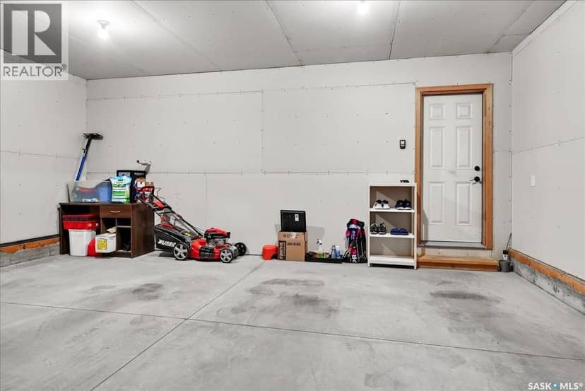 4029 Alton CRESCENT — photo 32 of 37
