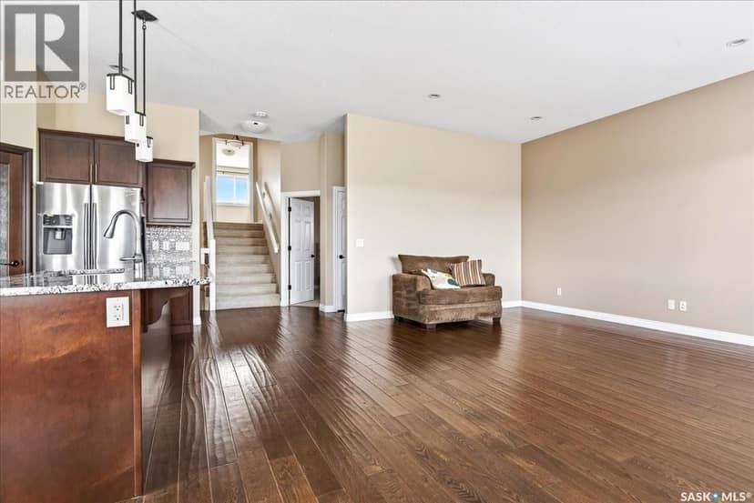 4029 Alton CRESCENT — photo 7 of 37