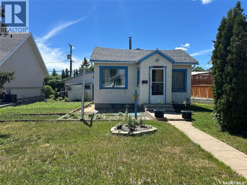 929 Brown STREET — photo 1 of 16