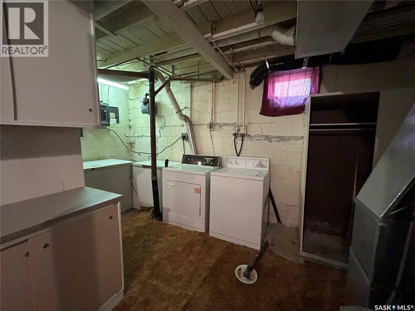 929 Brown STREET — photo 9 of 16