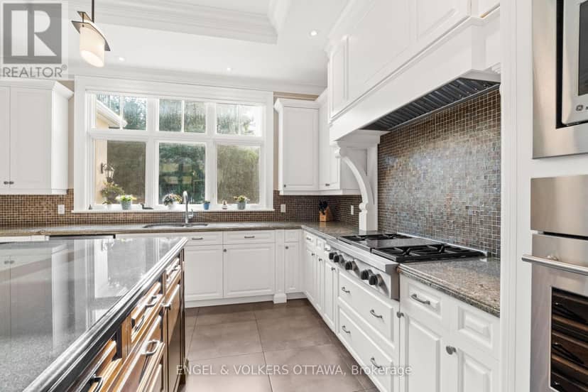 1408 Blackhorse Court — photo 13 of 40