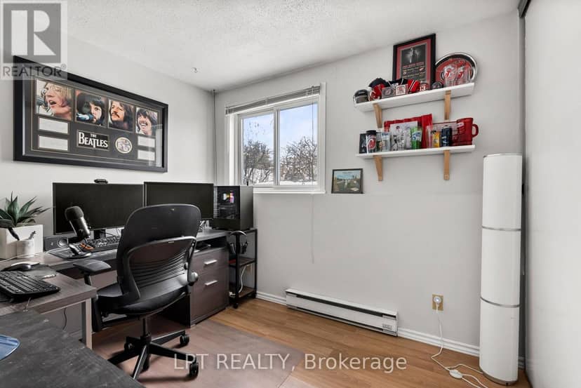 4 - 260 Fenerty Court — photo 15 of 27