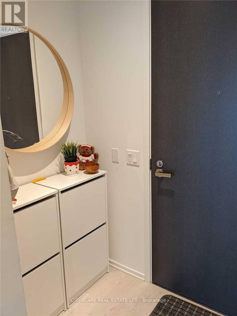 206 - 12 Bonnycastle Street — photo 3 of 27