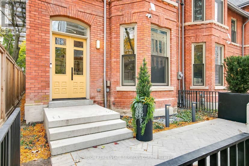 11 Gloucester Street, Toronto, photo 3