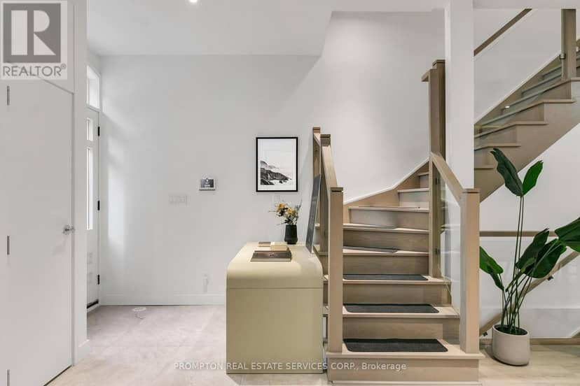 11 Gloucester Street, Toronto, photo 5