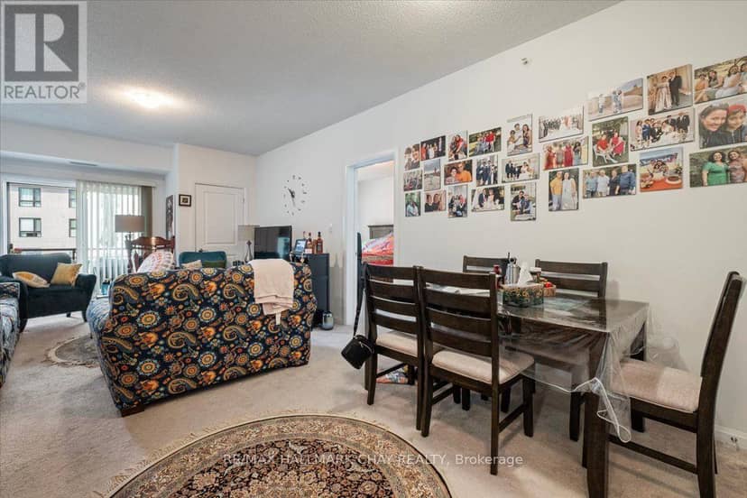 203 - 302 Essa Road — photo 13 of 24
