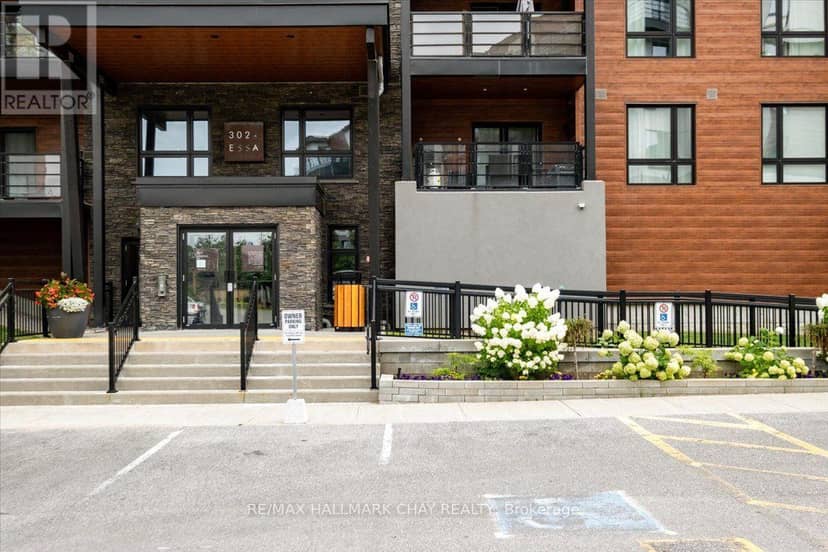 203 - 302 Essa Road — photo 5 of 24