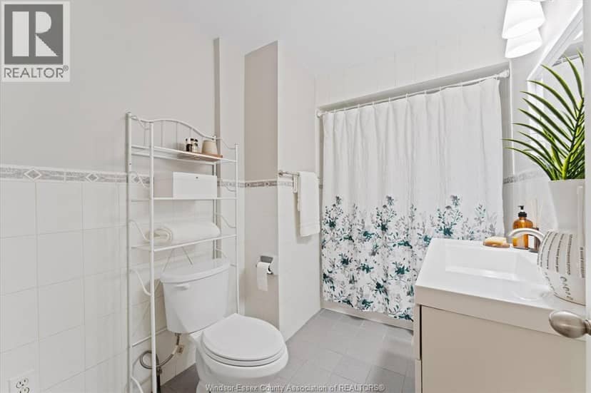 663 Brock Street — photo 25 of 39