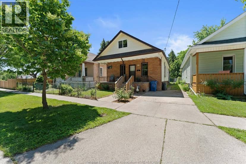 663 Brock Street — photo 4 of 39