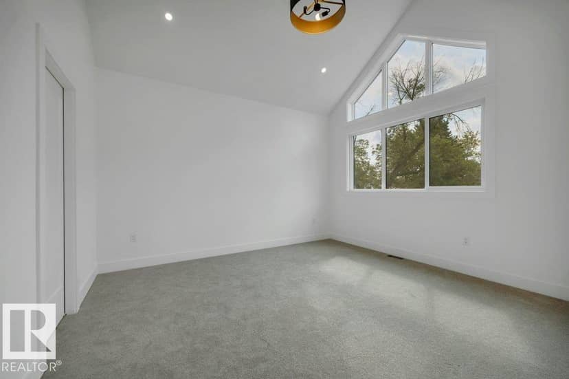 14706 103 AV NW — photo 33 of 40