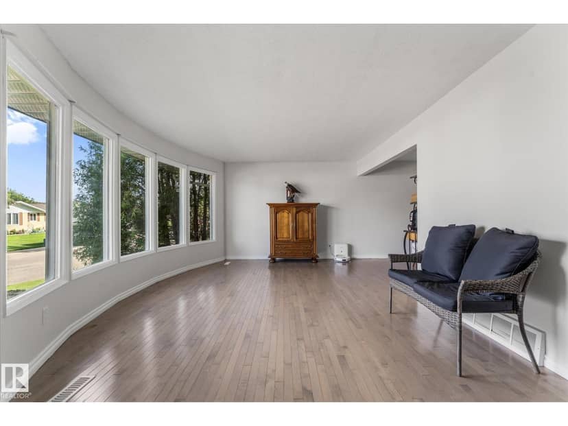 3 Windermere Dr S, Spruce Grove, photo 8