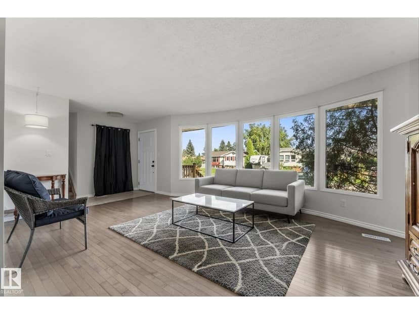 3 Windermere Dr S — photo 9 of 40