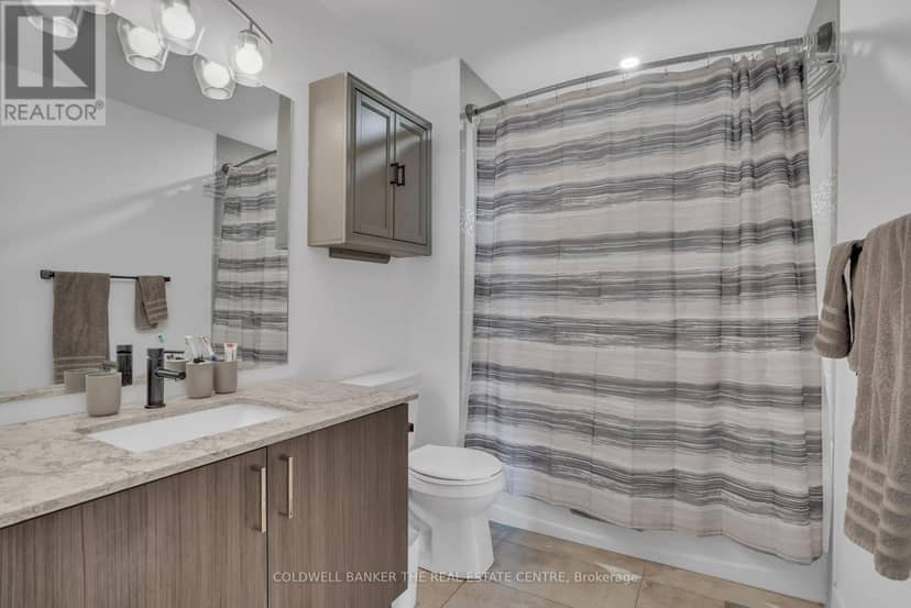 512 - 5 Chef Lane — photo 15 of 31