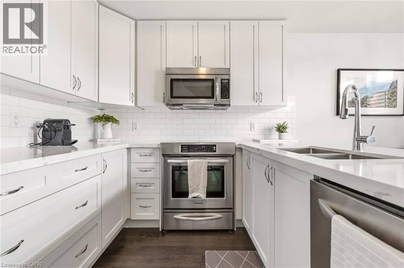 4171 PALERMO Common — photo 9 of 36