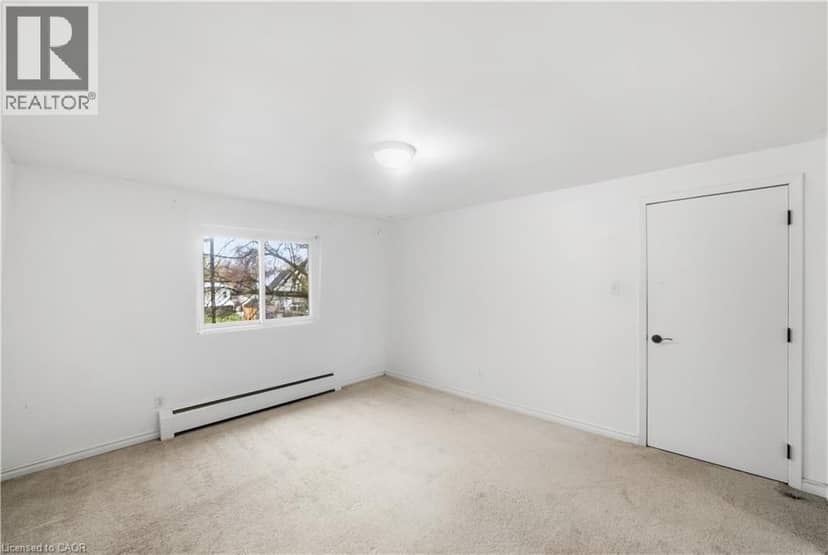76 BORDEN Parkway Unit# 10 — photo 13 of 25
