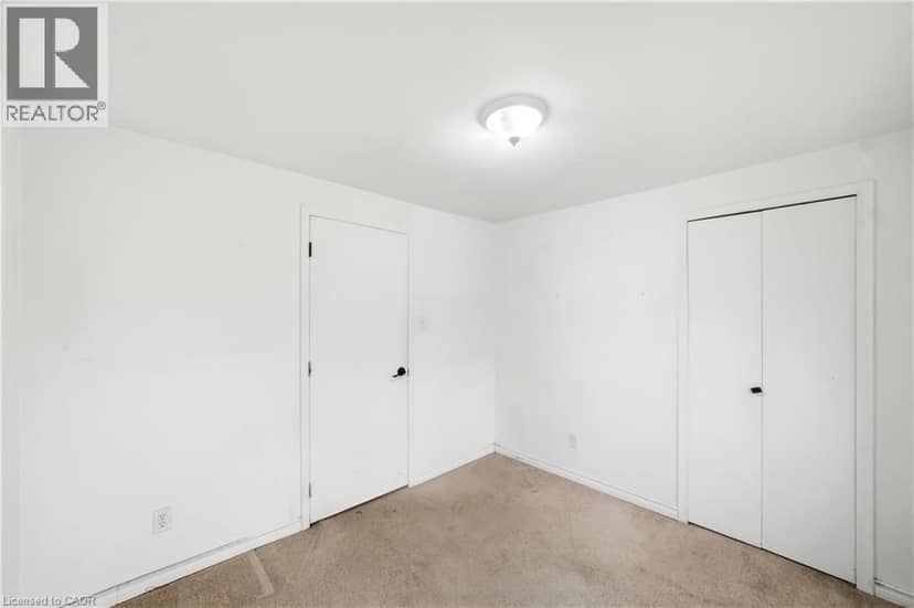 76 BORDEN Parkway Unit# 10 — photo 17 of 25