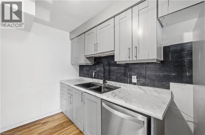 76 BORDEN Parkway Unit# 10 — photo 8 of 25