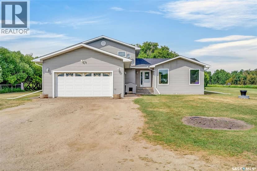 Seidle Acreage — photo 4 of 40