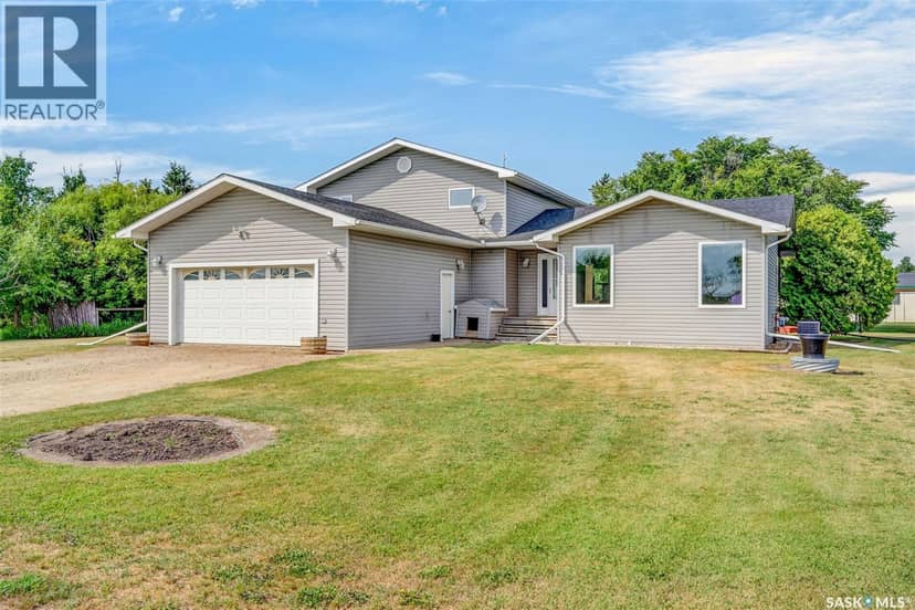 Seidle Acreage — photo 5 of 40