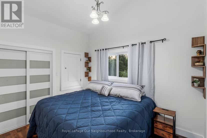 445 Pengelley Drive — photo 13 of 31