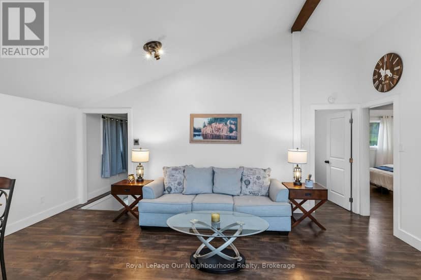 445 Pengelley Drive — photo 9 of 31