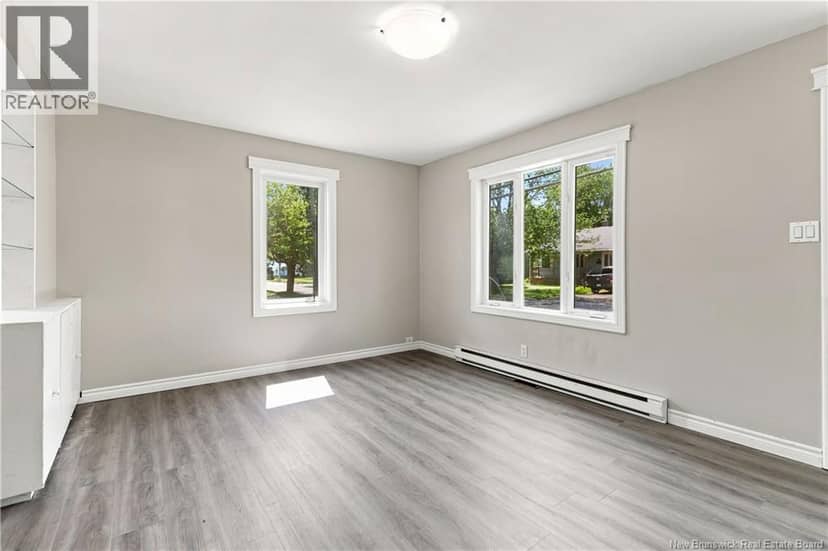 87 Jones Street — photo 3 of 31