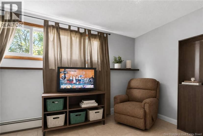 106-108 Seaman Street — photo 18 of 30