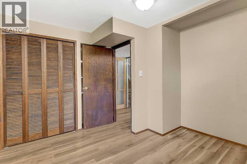 7314 98 Street — photo 24 of 31