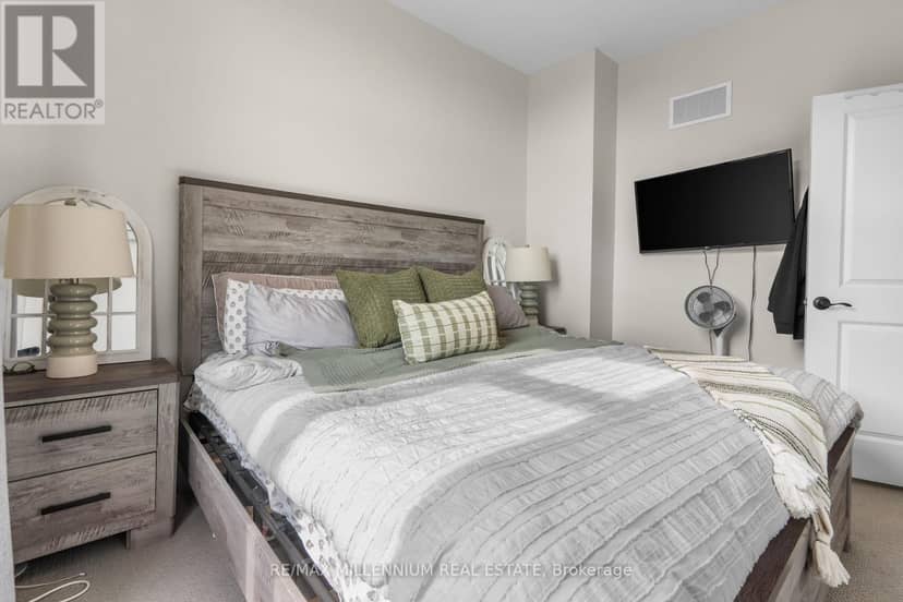 U208 - 9560 Islington Avenue — photo 15 of 22