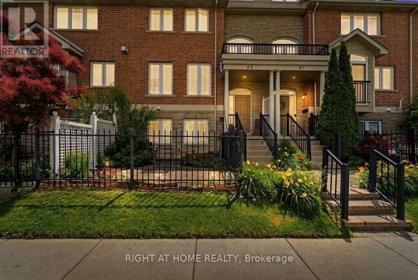 65 Wellington South — photo 2 of 39