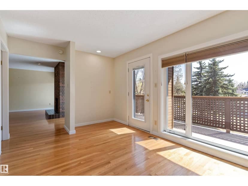 #7 14824 45 AV NW — photo 31 of 40