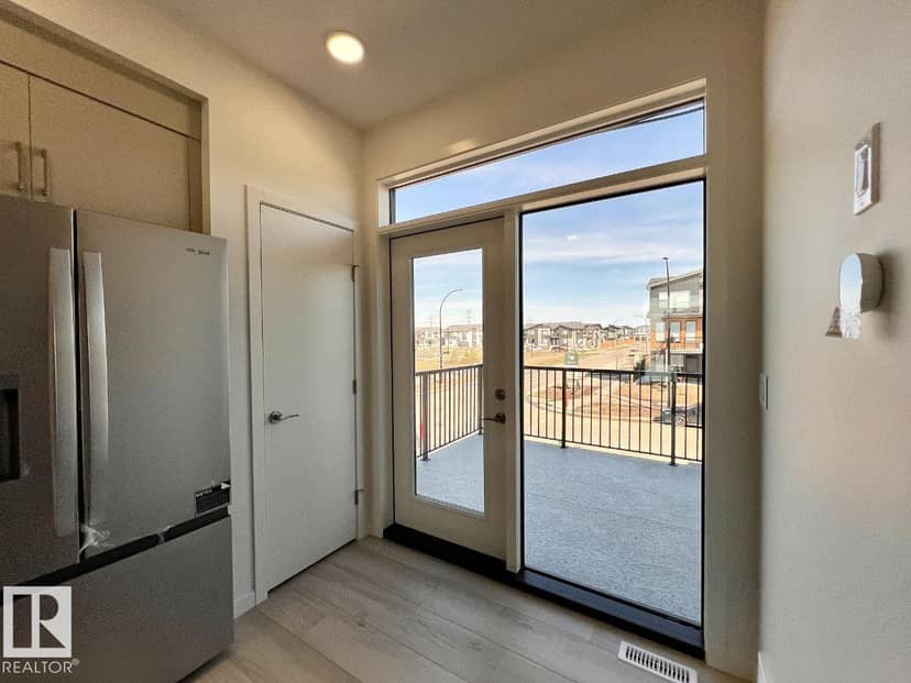 424 Hillshire BV — photo 14 of 27