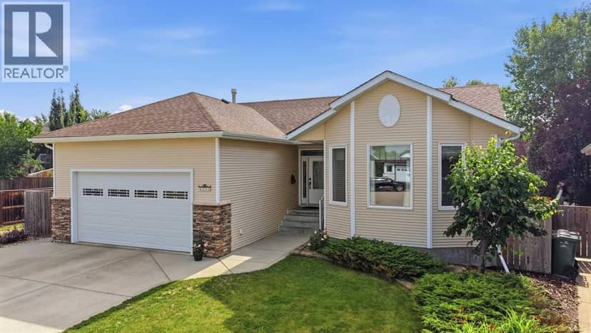 4203 41 Street Close, Ponoka, photo 3