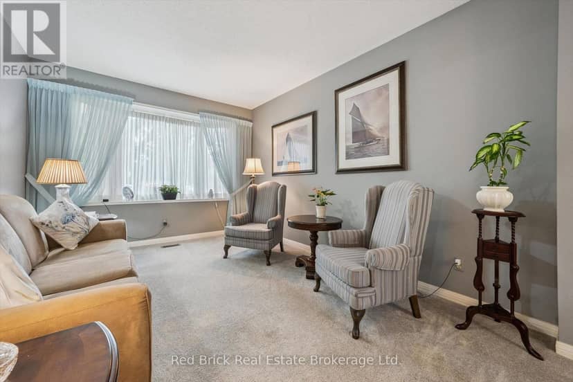 2 Woodborough Road — photo 7 of 39