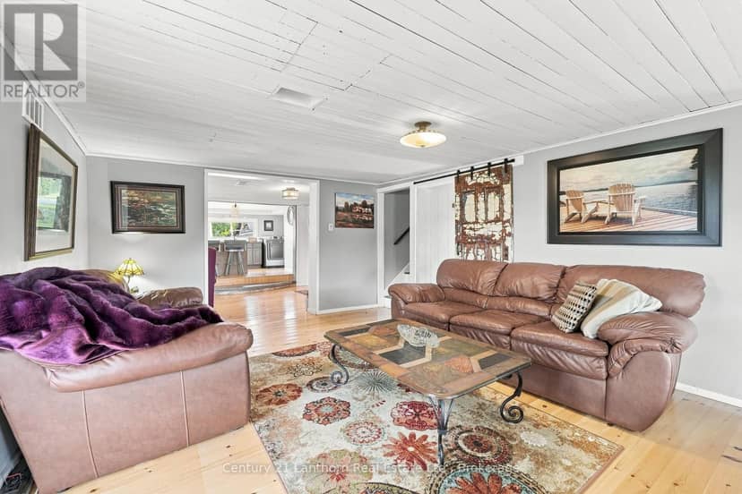 1083 County Road 5 — photo 21 of 38