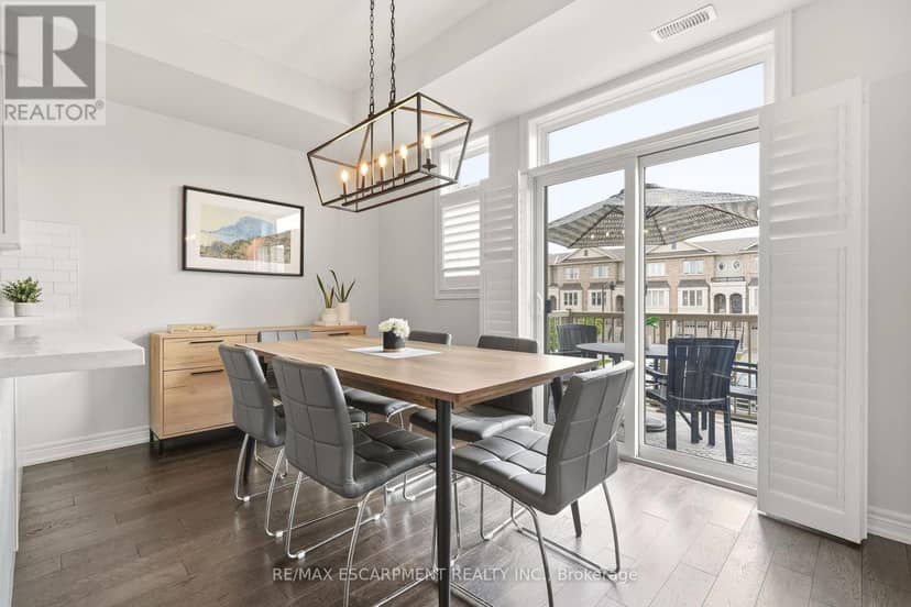 39 - 4171 Palermo Common, Burlington