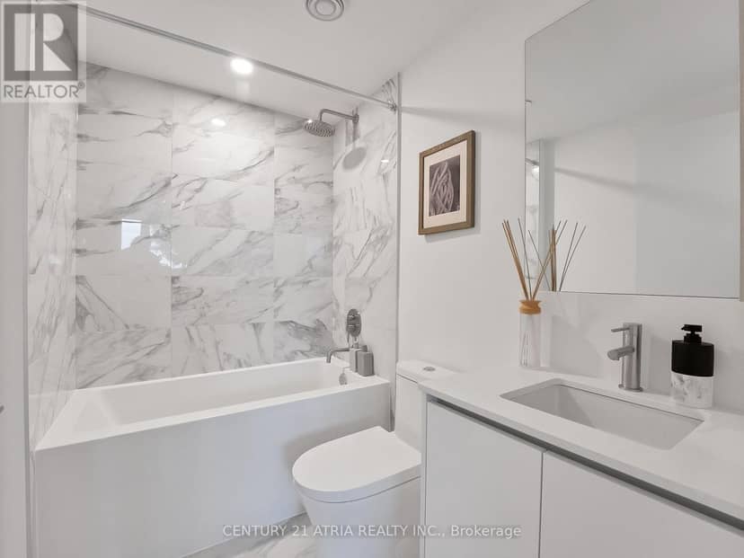 527 - 1100 Sheppard Avenue W — photo 16 of 40