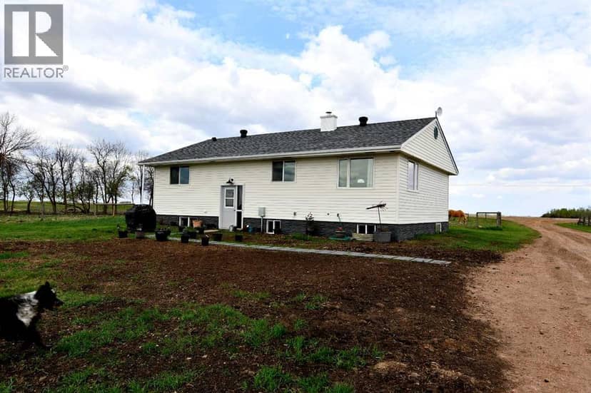 14123 Township Road 404, Rural Flagstaff County