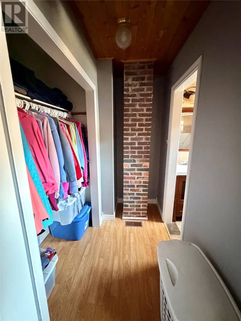 17 Hicks Road — photo 27 of 38