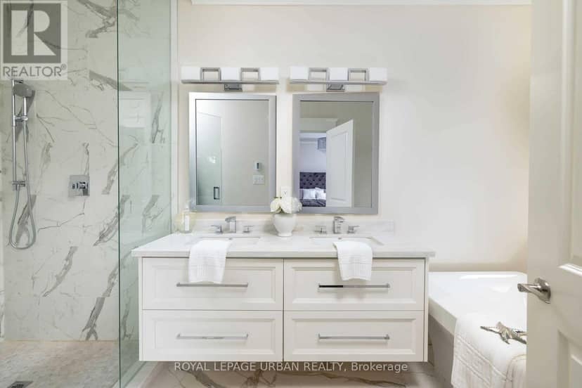 70 Parkview Hill Crescent — photo 37 of 39